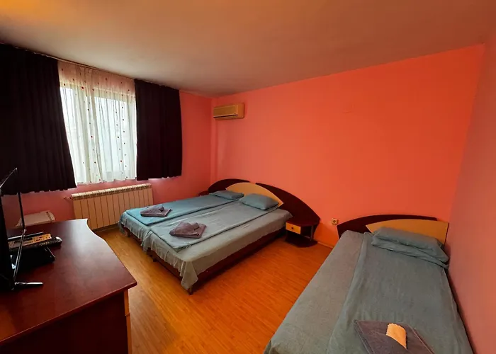 Bar & Guests Ela Hotel